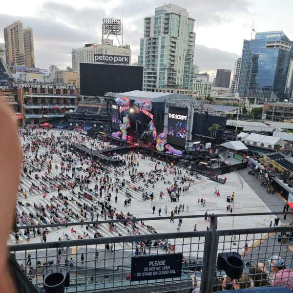 Petco Park, section: 317, row: 10, seat: 7