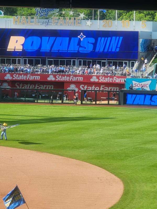 Kauffman Stadium, section: 238, row: SS, seat: 5