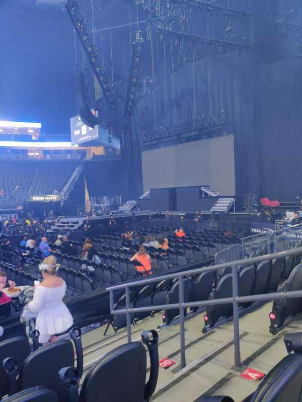 T-Mobile Arena, section: 16, row: B, seat: 20
