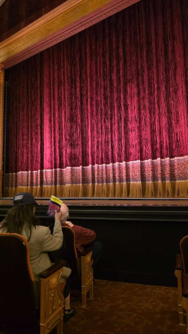 Majestic Theatre, section: Orchestra R, row: E, seat: 2