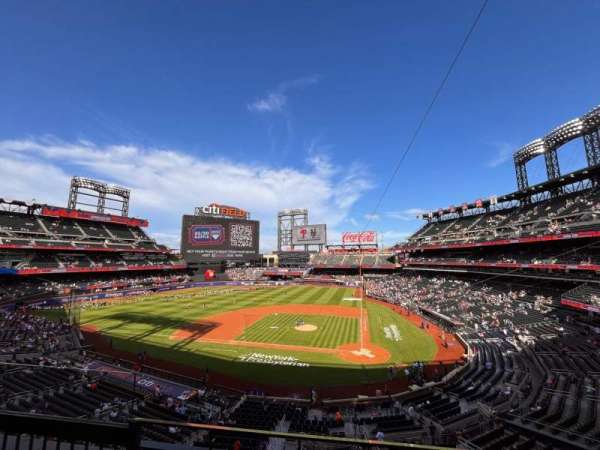 Citi Field, section: 323, row: 2, seat: 10