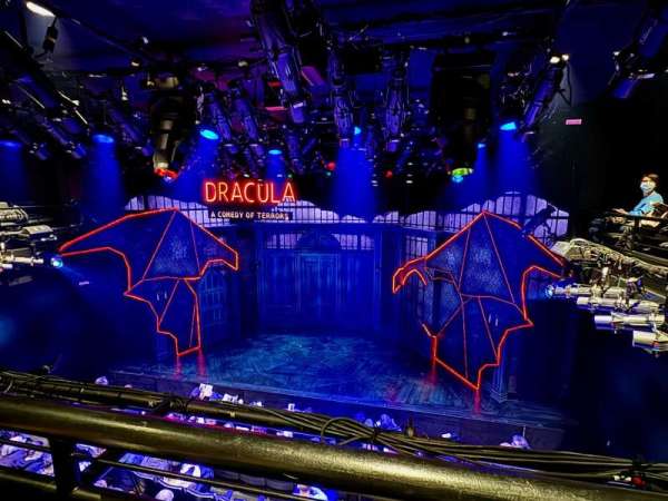 New World Stages - Stage 5