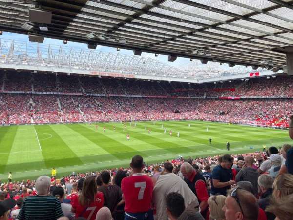 Old Trafford, section: S122, row: 32, seat: 213