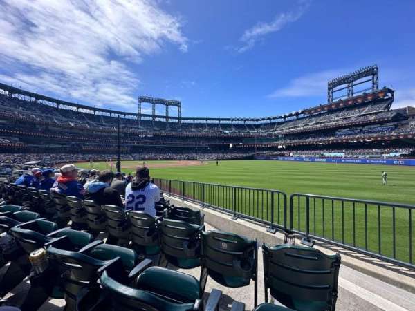 Citi Field, section: 106, row: 13, seat: 21