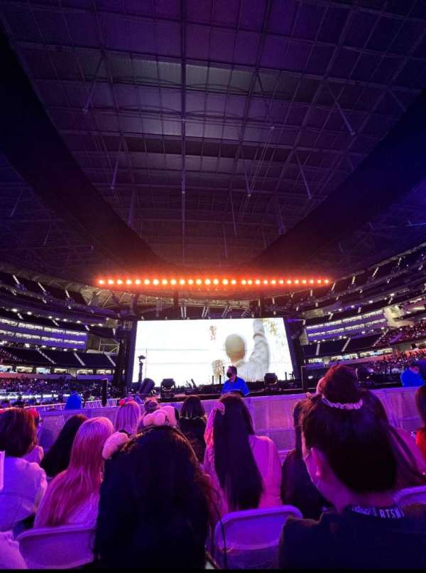 SoFi Stadium, section: Floor B2, row: 17, seat: 17