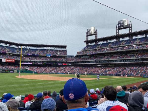 Citizens Bank Park, section: 135, row: 9, seat: 13