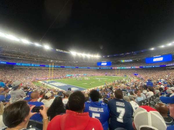 MetLife Stadium, section: 146, row: 26, seat: 5