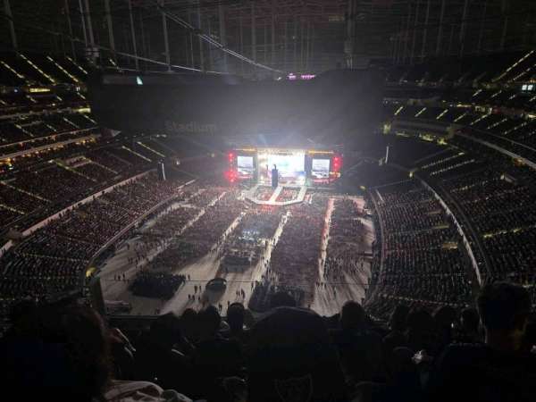 SoFi Stadium, section: 526, row: 5, seat: 9