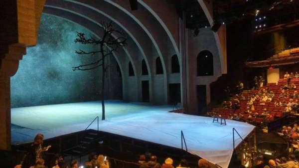 Vivian Beaumont Theater, section: Orchestra R, row: M, seat: 106