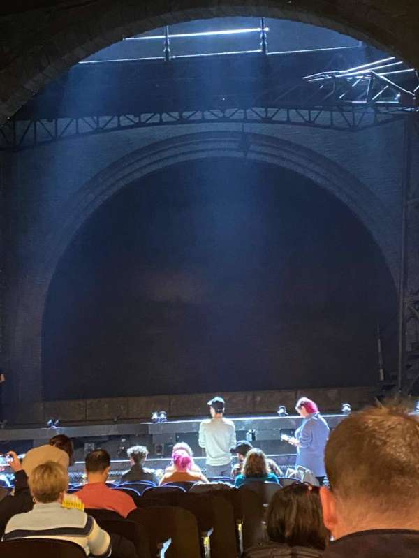 Lunt-Fontanne Theatre, section: Orchestra R, row: O, seat: 6