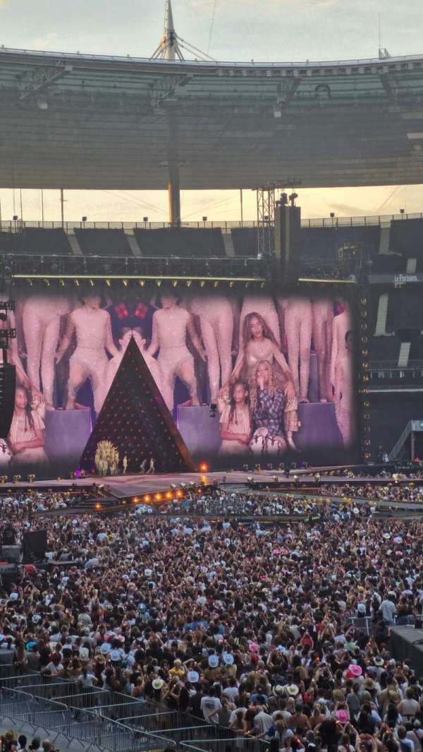 Stade de France, section: X9, row: 29, seat: 12