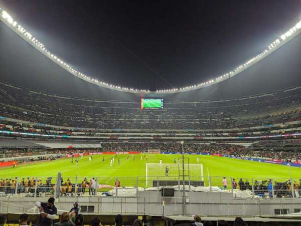 Estadio Azteca, section: 139, row: 22, seat: 17