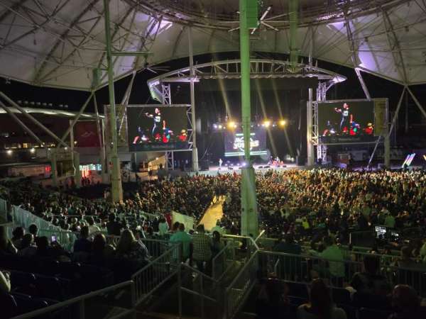 Hartford Healthcare Amphitheatre, section: 205, row: HH, seat: 13