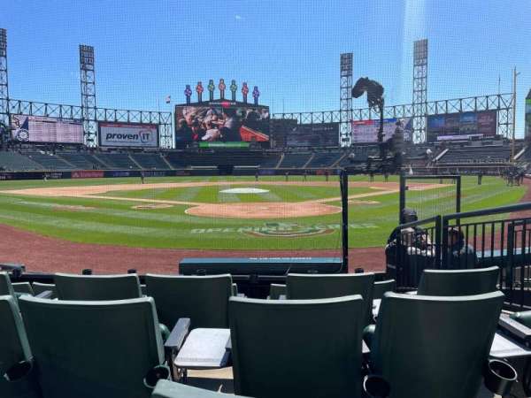 Rate Field, section: 133S, row: 7, seat: 4
