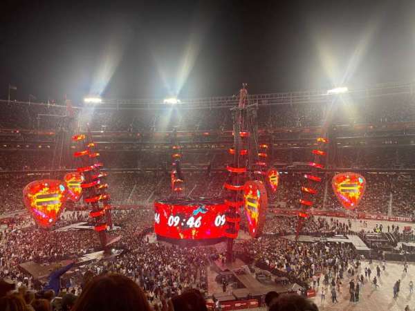 Levi's Stadium, section: C239, row: 9, seat: 13