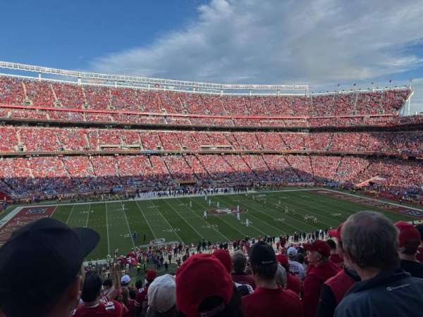 Levi's Stadium, section: C242, row: 11, seat: 5