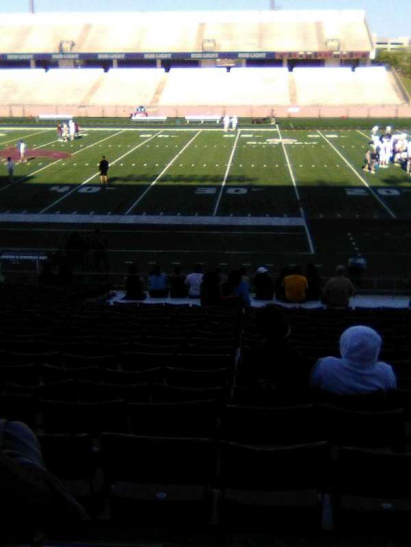 Jim Wacker Field at UFCU Stadium, section: 102, row: 25, seat: 10