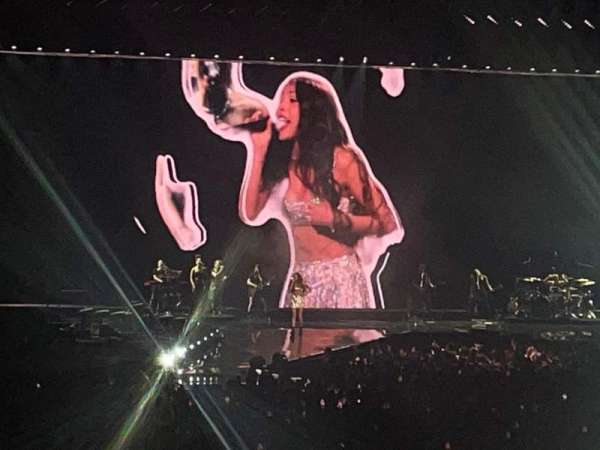 Accor Arena, section: Gradin R, row: 20, seat: 14