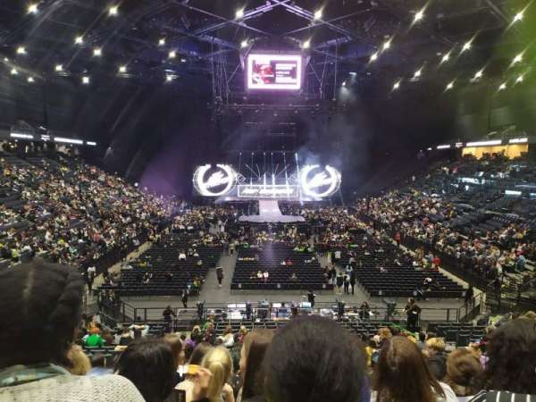 Accor arena, section: Gradin U, row: 5, seat: 28