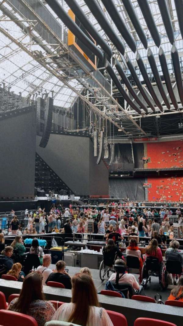 Johan Cruijff ArenA, section: 108, row: 5, seat: 213