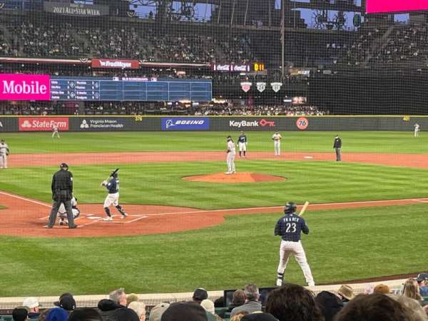 T-Mobile Park, section: 127, row: 16, seat: 8