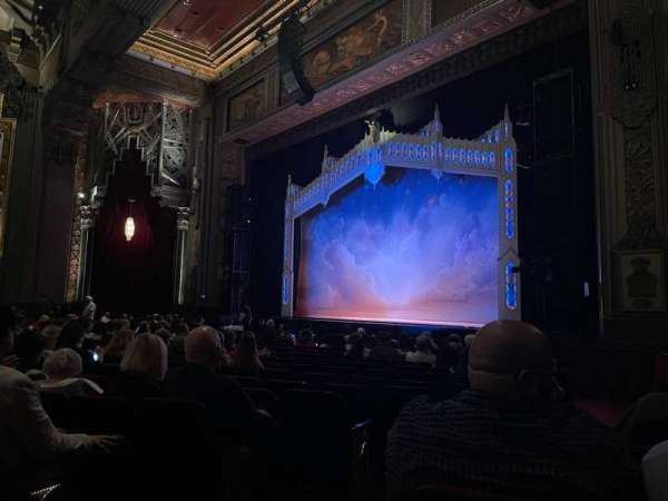 Hollywood Pantages Theatre, section: Orchestra R, row: Q, seat: 8