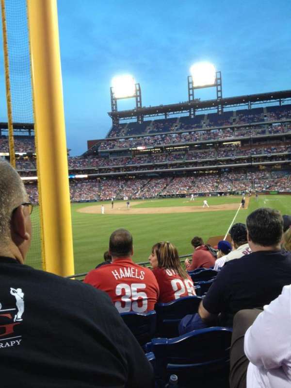 Citizens Bank Park, section: 140, row: 13, seat: 13