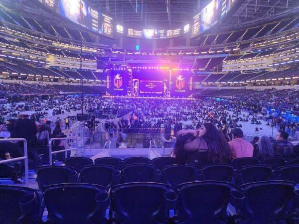 SoFi Stadium, section: 123, row: 13, seat: 20