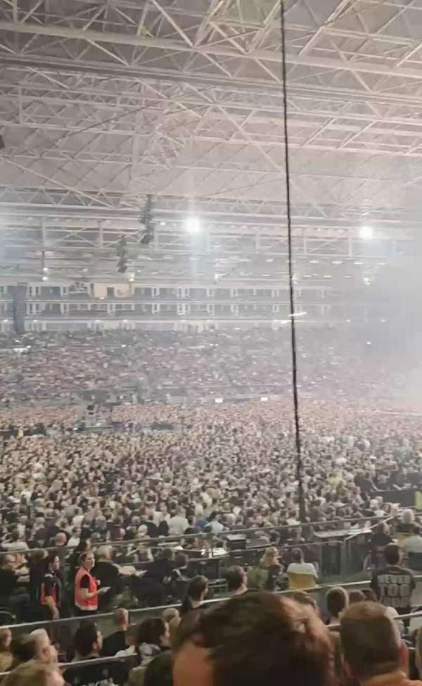 Gelredome, section: 119, row: 6, seat: 148