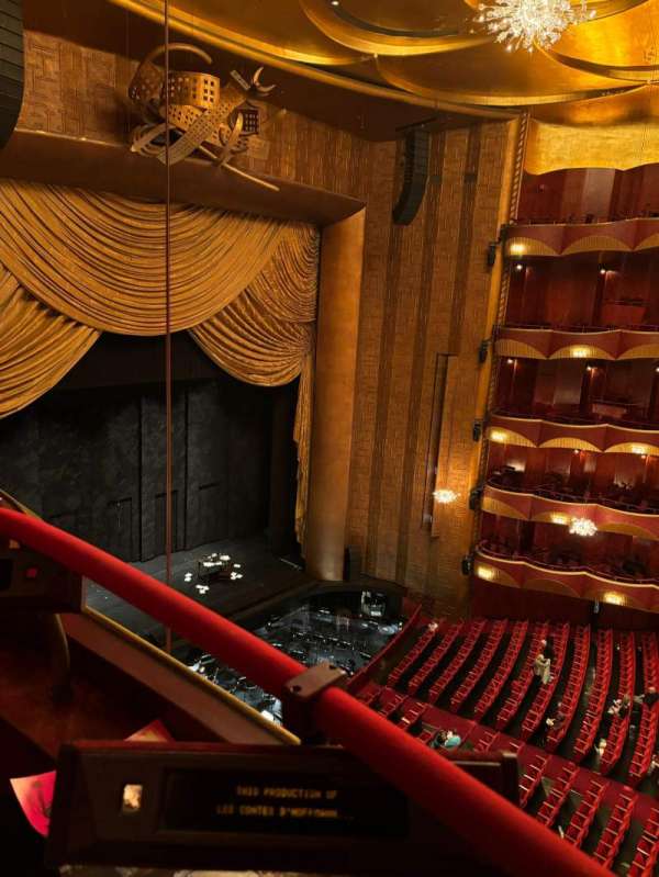 Metropolitan Opera House - Lincoln Center, section: Balcony Box 11, row: 1, seat: 4