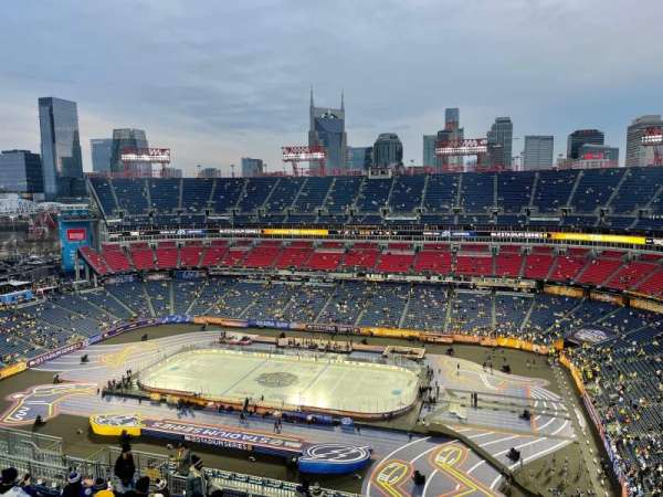 Nissan Stadium, section: 309, row: V, seat: 2