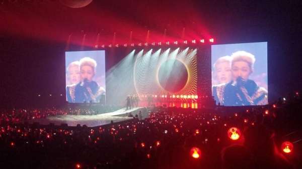 Accor Arena, section: Gradin E, row: 20