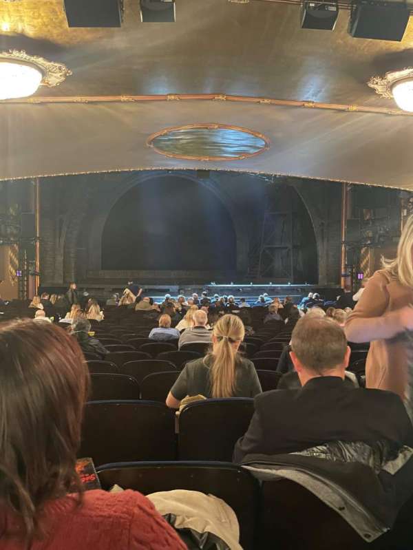 Lunt-Fontanne Theatre, section: Orchestra C, row: X, seat: 106