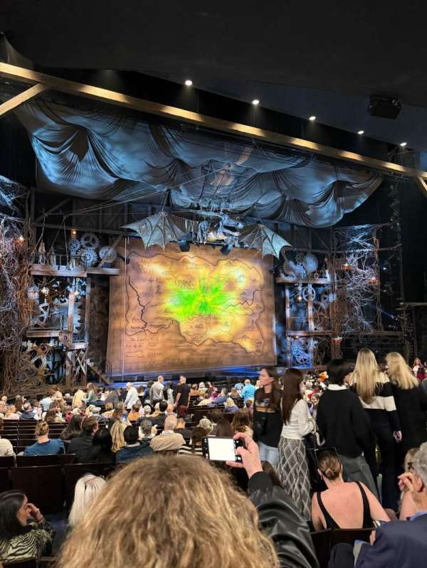 Gershwin Theatre, section: Orchestra L, row: T, seat: 15