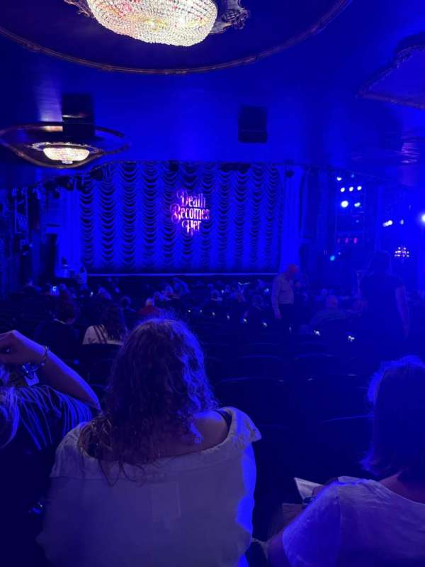 Lunt-Fontanne Theatre, section: Orchestra L, row: W, seat: 13
