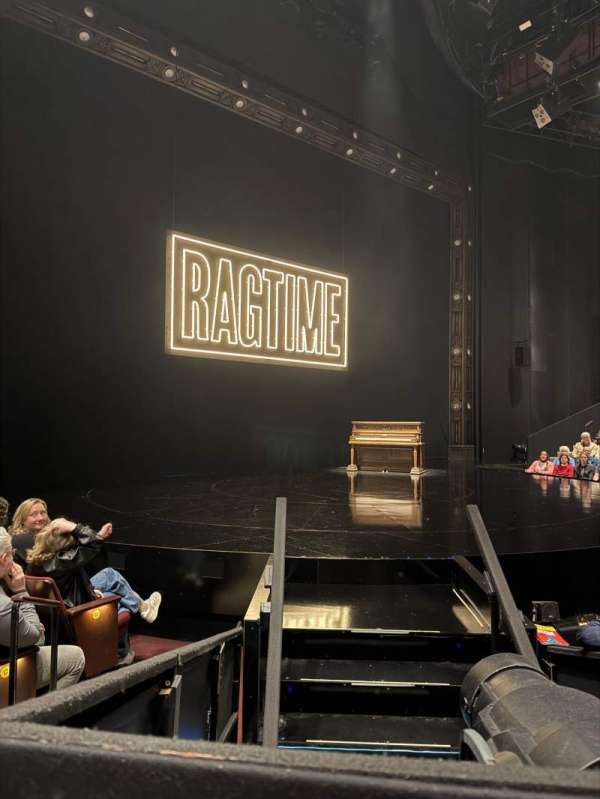 Vivian Beaumont Theater, section: Orchestra LC, row: F, seat: 208