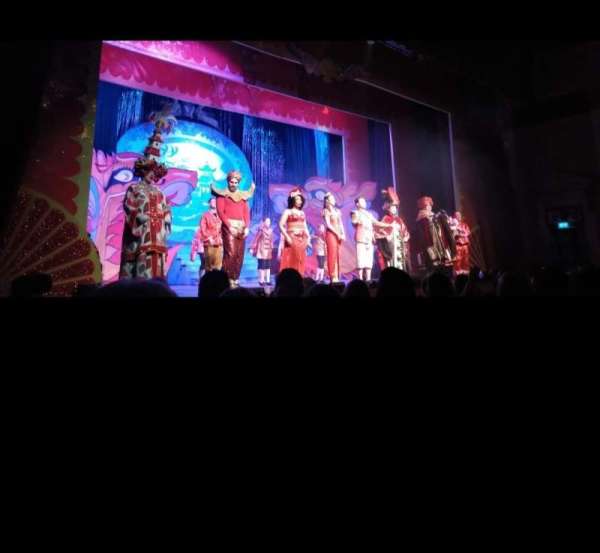 The Lyric Theatre at The Lowry, section: Front stalls, row: H, seat: 25