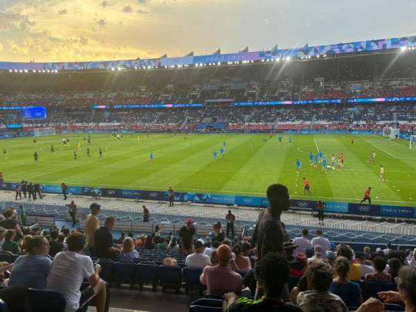 Parc des Princes, section: 107, row: 19, seat: 81