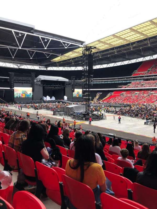 Wembley Stadium, section: 118, row: 27, seat: 202