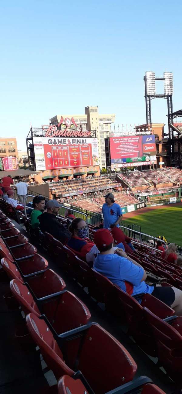 Busch Stadium, section: 271, row: 11, seat: 9