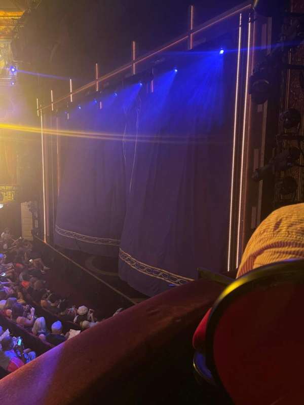 Lena Horne Theatre, section: Right Box B, row: B, seat: 3