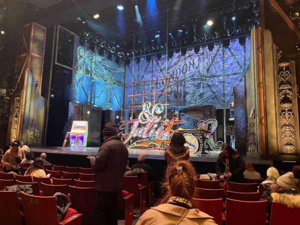 Stephen Sondheim Theatre, section: Orchestra R, row: H, seat: 4