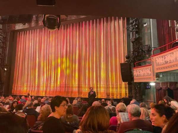 Broadhurst Theatre, section: Orchestra R, row: M, seat: 10
