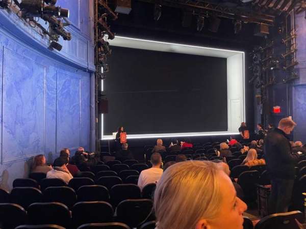 Hayes Theater, section: Orchestra L, row: O, seat: 9