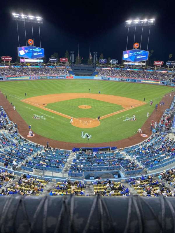 Dodger Stadium, section: 1RS, row: B, seat: 11-13