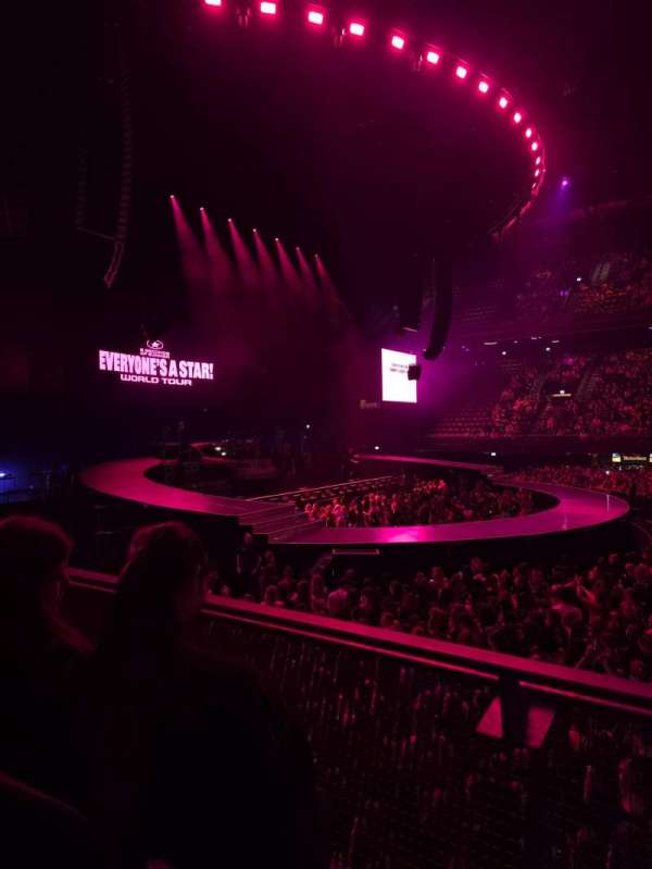 Ziggo Dome, section: 110, row: 2, seat: 369