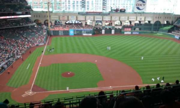 Daikin Park, section: 424, row: 4, seat: 6