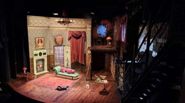 Duchess Theatre, section: Circle, row: A, seat: 1