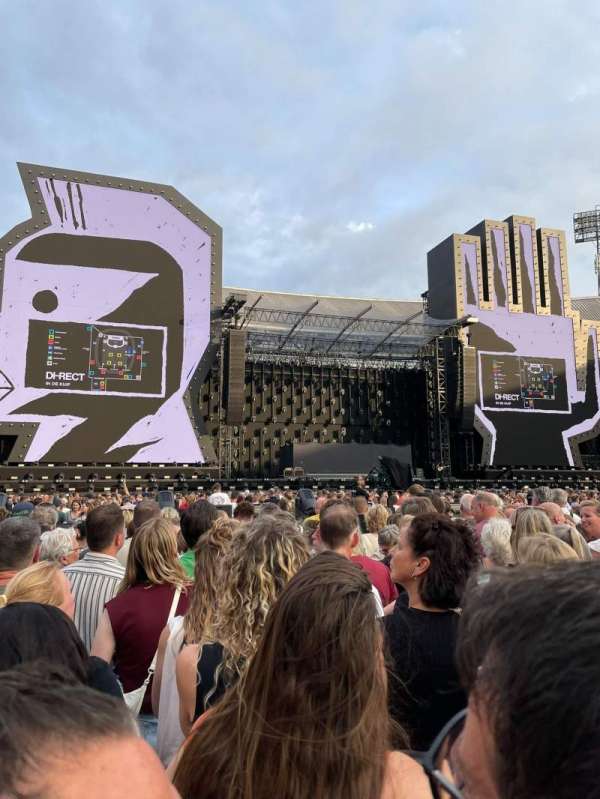 De Kuip, section: Floor