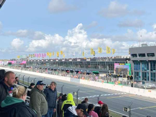 Circuit Zandvoort, section: Hoofdtribune, row: 5, seat: 35